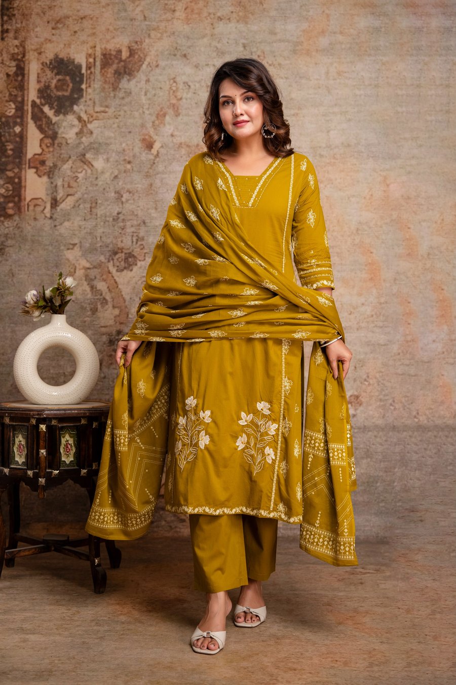 Harvest Gold Bloom Embroidered Kurta Set – cotton kurta set